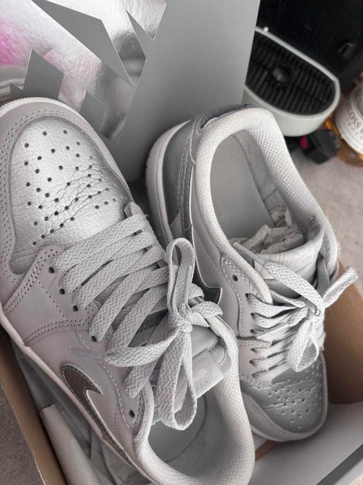 Маратонки Nike Air Jordan 1