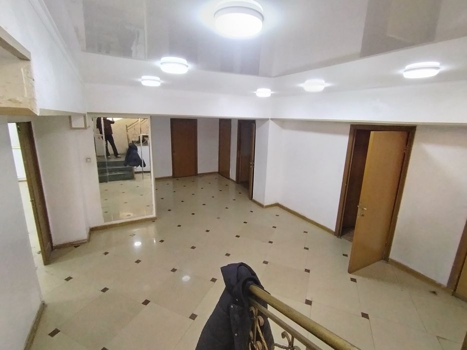 Сдам в аренду цоколь 412 кв.м.