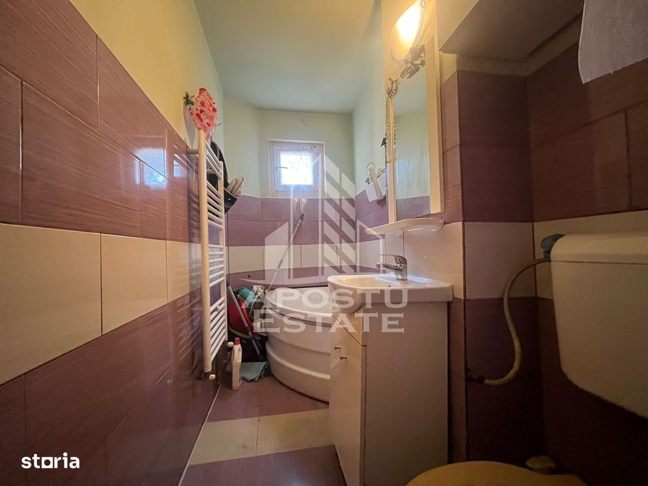 Apartament 3 camere, zona Vlaicu