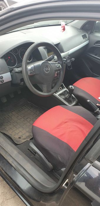 Opel Astra  2005