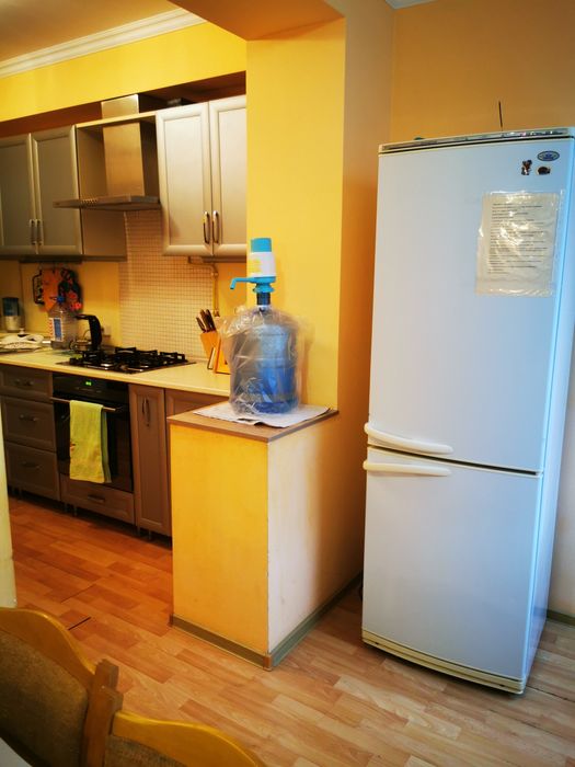 Посуточно 2 комн, 12 мкр., квартирные документы, чеки, ЭСФ.