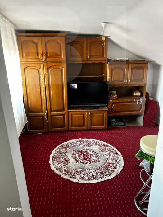 Casa la poalele Cetatii– 6 camere, panoramica, ideala locuinta sau