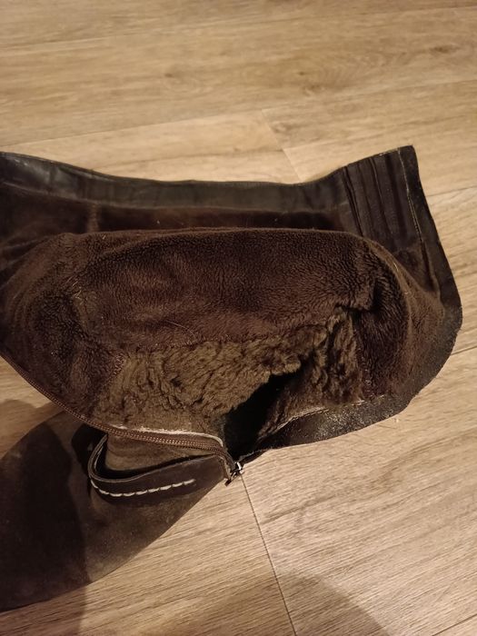 Продам женские зимние сапоги