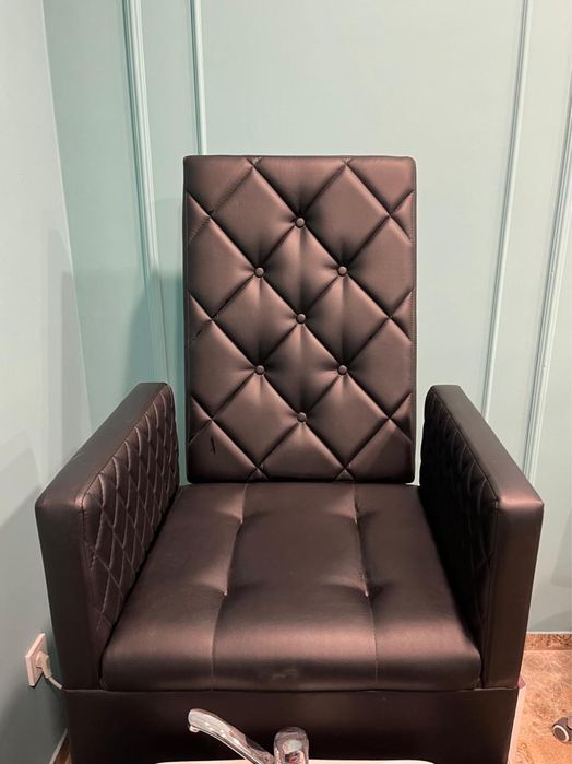 Продам педикюрное кресло