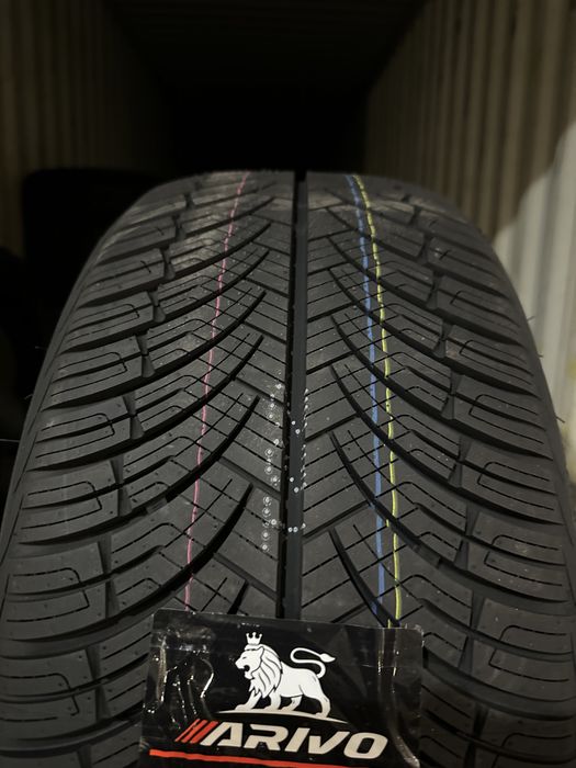 Нови Всесезонни Гуми Arivo Carlorful A/S 245/40R20 99W Xl Нов Dot