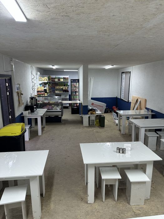 Контейнеры, магазин, столовая, дом