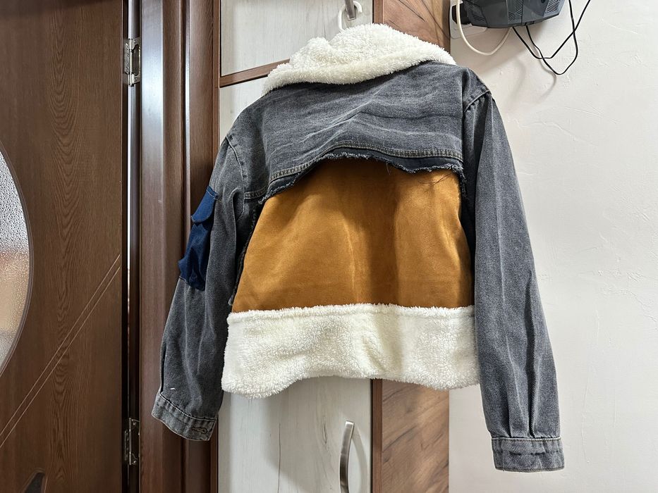 Късо ефектно якенце