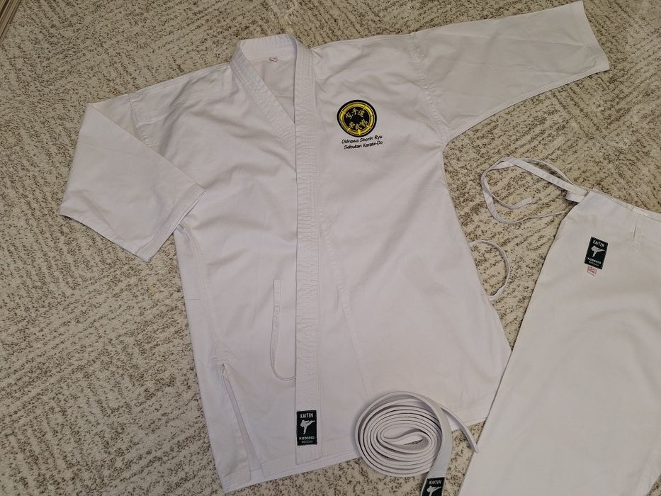 Costum karate Kimono marime 170 nou.