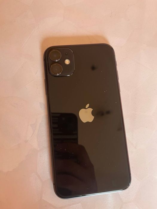 Продам Iphone 11