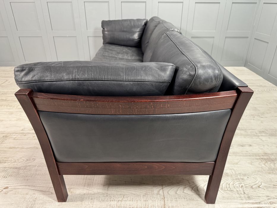 Датски кожен диван 3-ка Skalma Д1150