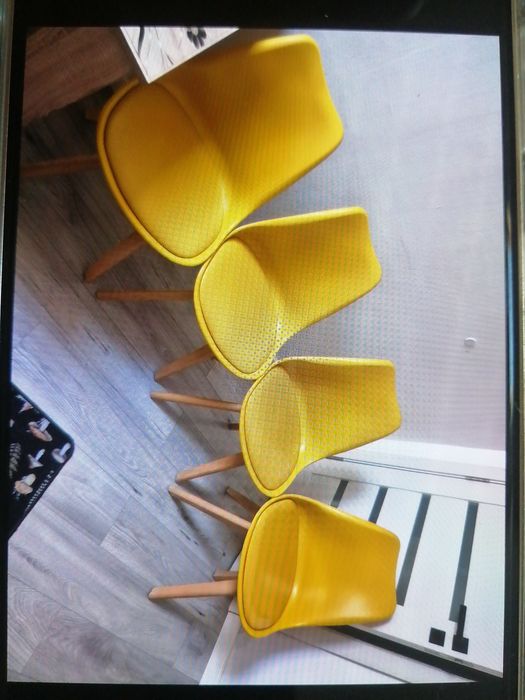 Vând set 4 scaune de bucătărie!