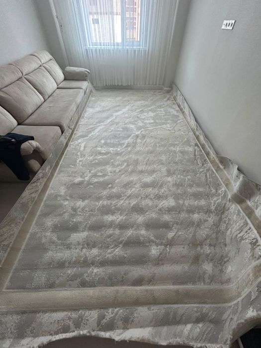 Продаётся ковёр!