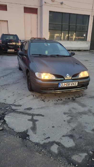 Vând Renault Megan, acte în regulă.