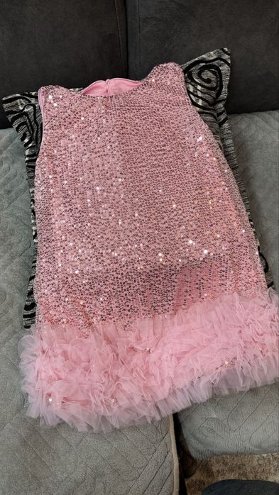 Продам новое платье