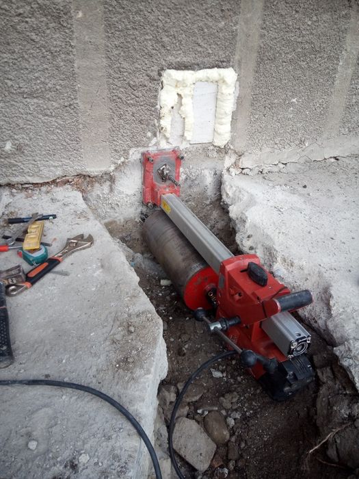 Gaura hota servicii carotaj Gaura gauri carota hota centrala carotaj