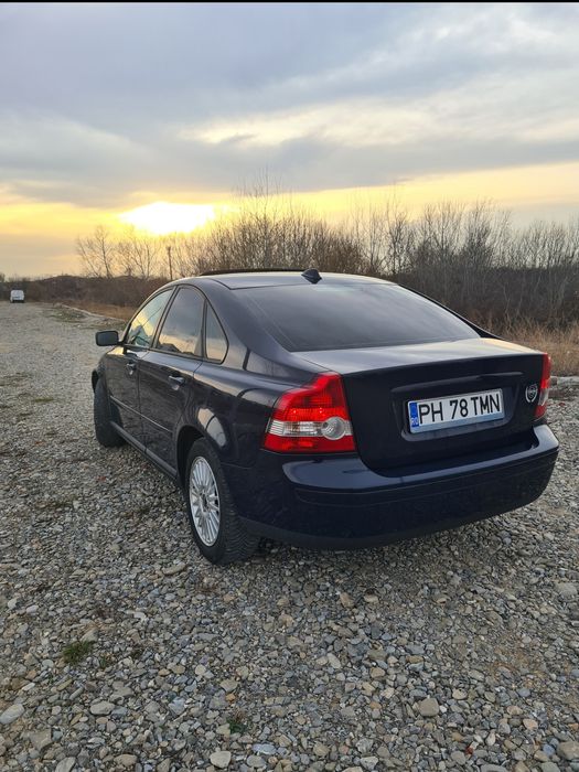 Volvo S40 Benzina și GPL