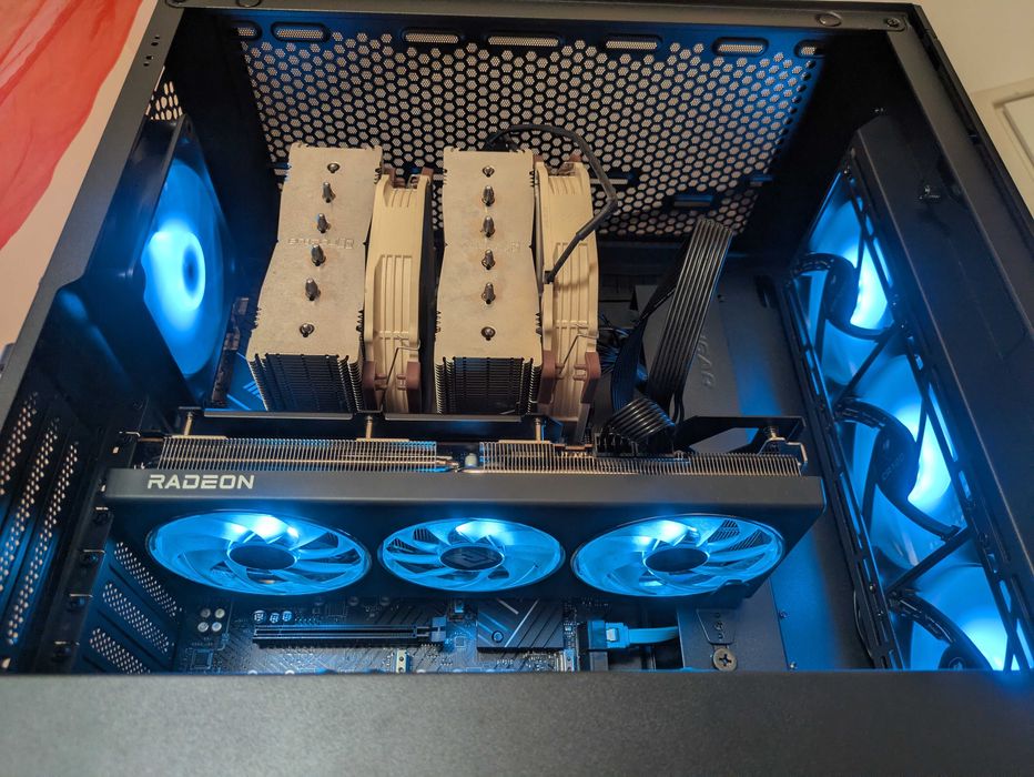 Мощен Компютър i5-14600KF, RX 7700XT 12GB, RAM 32GB, 2TB Памет, 1000W