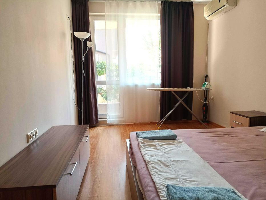 ТОП ЛОКАЦИЯ / Отличен голям тристаен Черно море 3 до плажовете