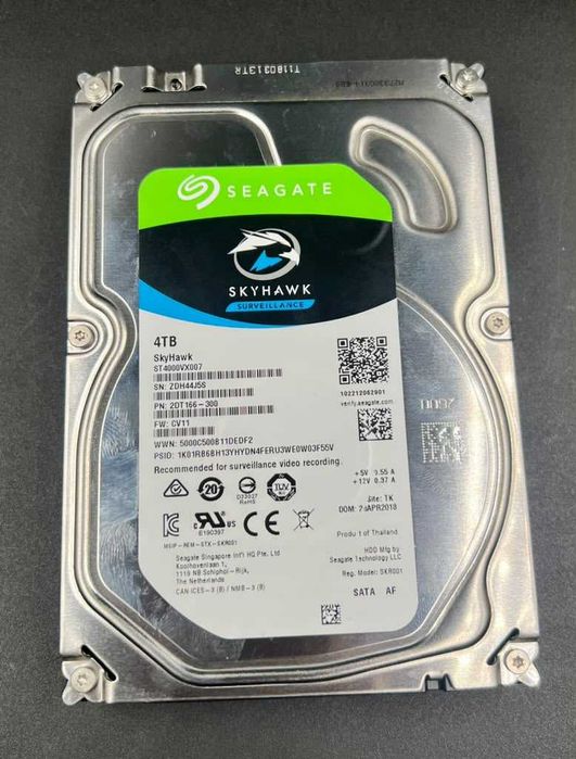 Hope Amanet P5 , HDD 4TB Seagate Skywawk ST4000VX007 - GARANTIE