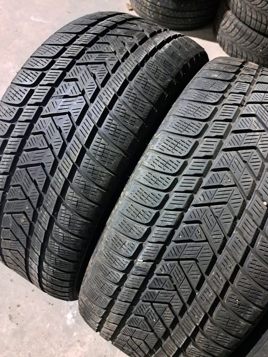 2 anvelope iarnă 275 45 r21 Pirelli