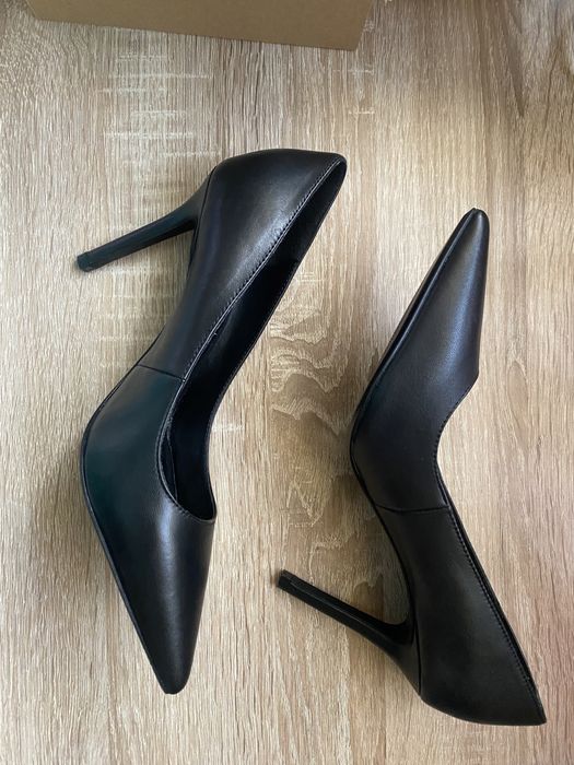 Нови обувки Mango естествена кожа 39 номер