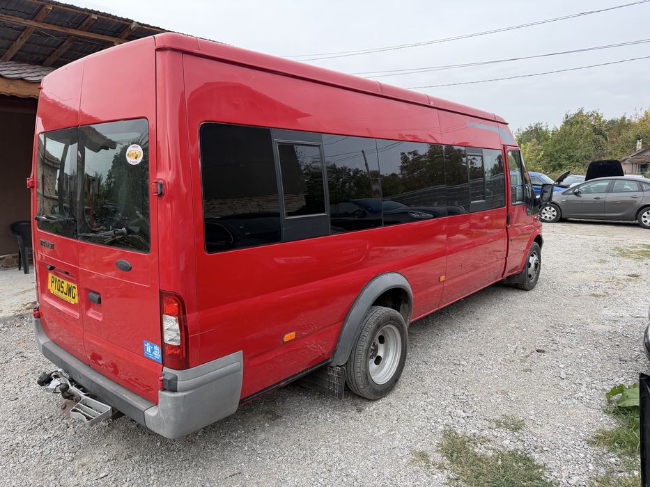 Форд транзит 2.4 дизел 2006 Г само на части