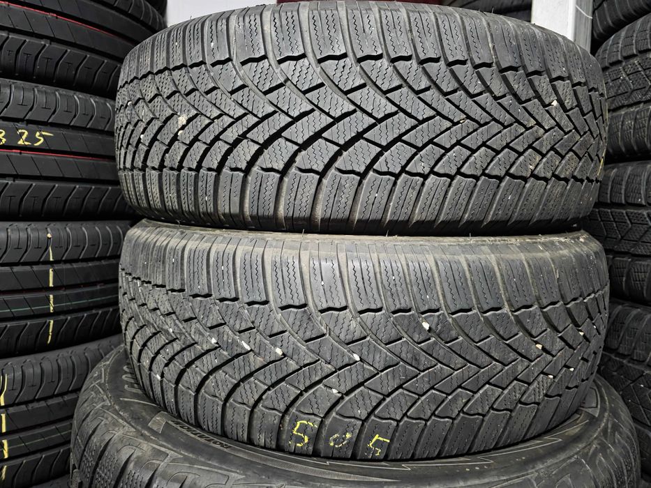 2бр Зимни гуми 205 60 16 - Bridgestone - DOT 2024