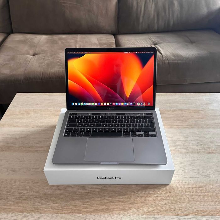 Apple Macbook Pro M2 2022 - 512GB - 8GB RAM - Touchbar - IMPECABIL