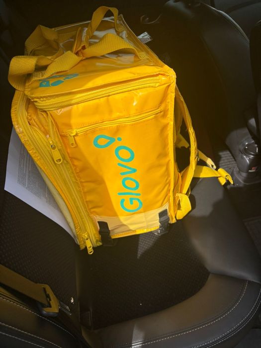 geanta glovo, usor uzata la colturi