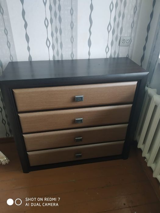 Шифоньер с комодом