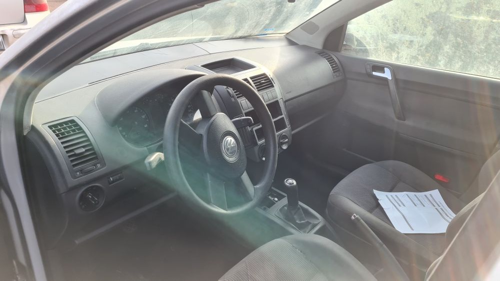 Фолксваген Поло 1.2 на части