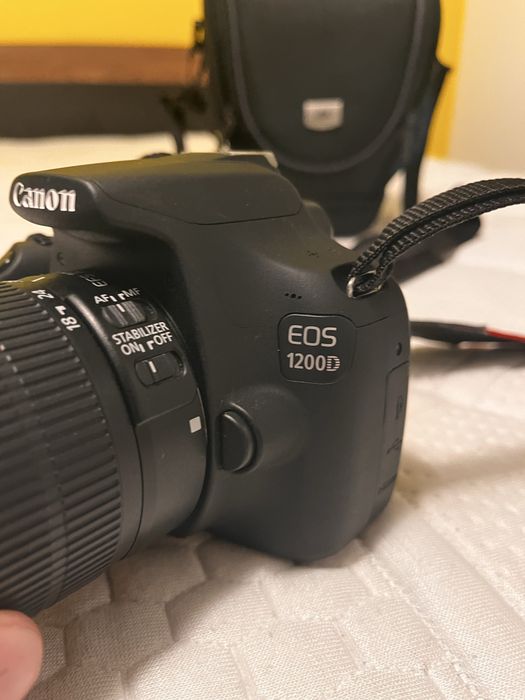 Canon 1200 D полупрофесионална камера