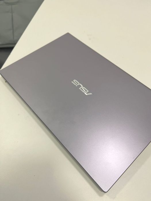 Ноутбук Асус