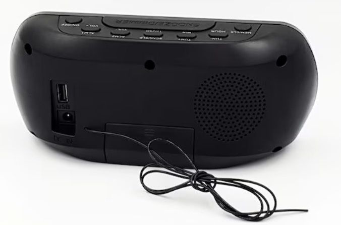 Радиочасовник нов