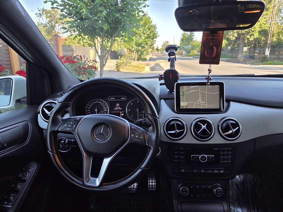MERCEDES-BENZ B-Class 2014 — imagine 4