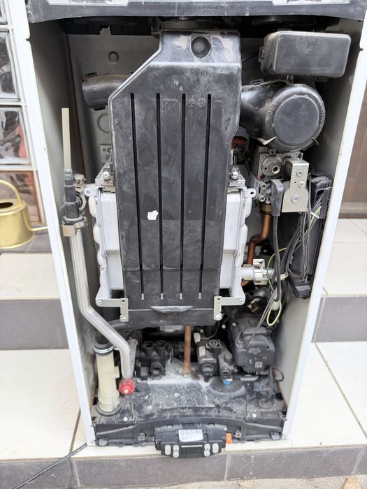 Ariston premium care 30kw pentru piese