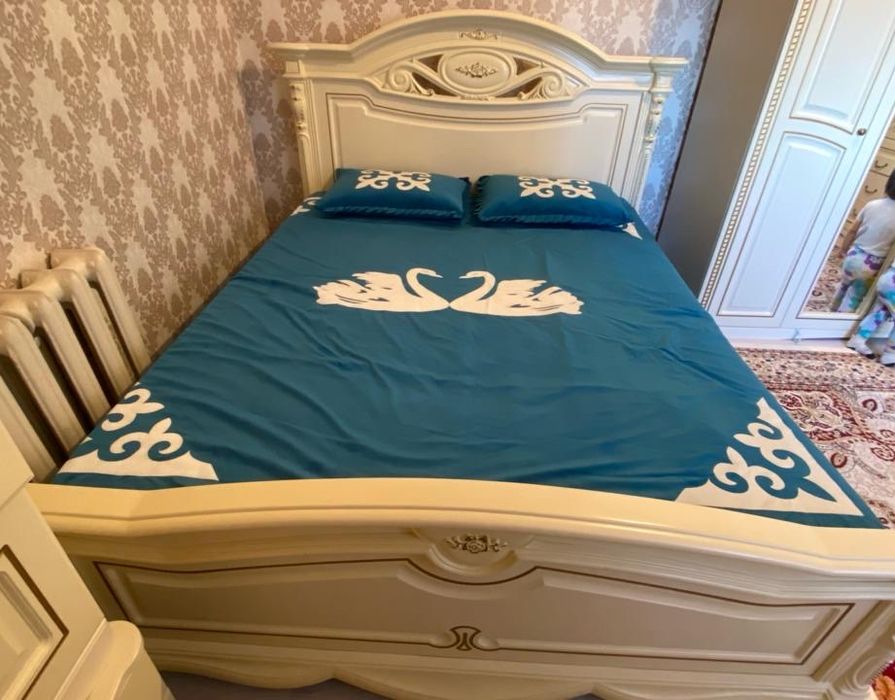 Диван спальный