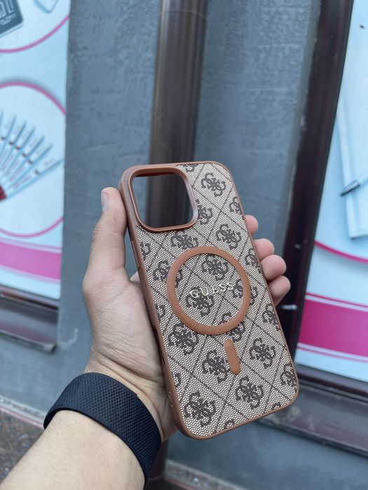 iPhone 16 pro max chexolla