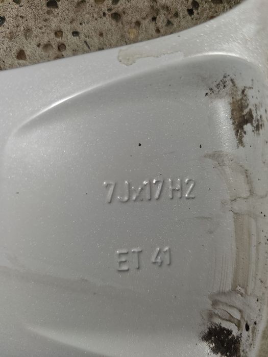 Roti skoda complet echipate vara 205/40R17