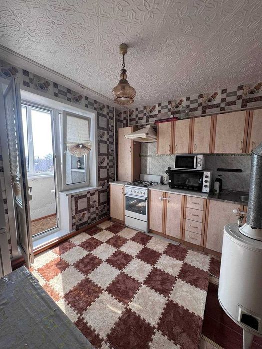 Продам 2-ком улучшенную в Затоболовке! 4 из 5 этаж! 1988 год!