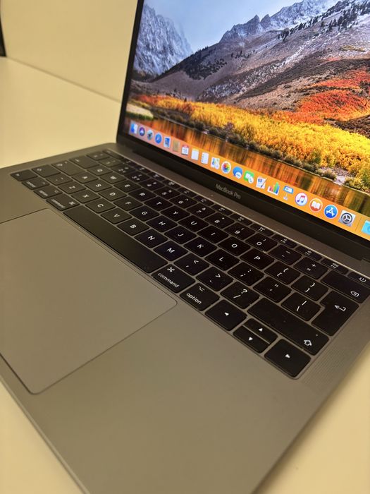 Macbook pro 13 2017года