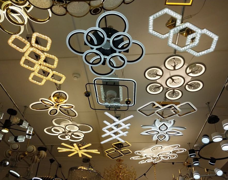 Натяжные потолки.