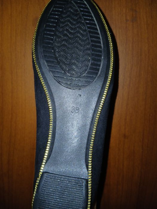 Срочно Продам 3500тг срочно