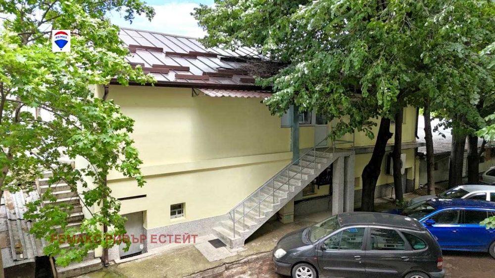 Продава се Промишлена сграда в Русе, Родина 1 - 346 кв.м за 1642 €/кв.м - Снимка #12