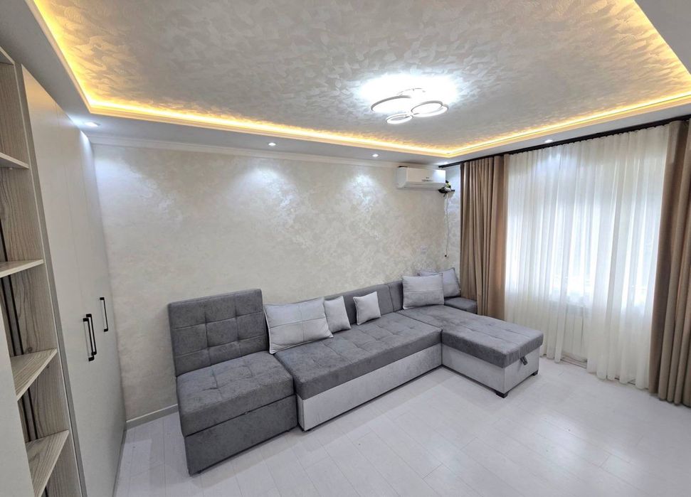 1/2/5 Буюк Ипак Йули Максим Горький метро БИЙ 35м2