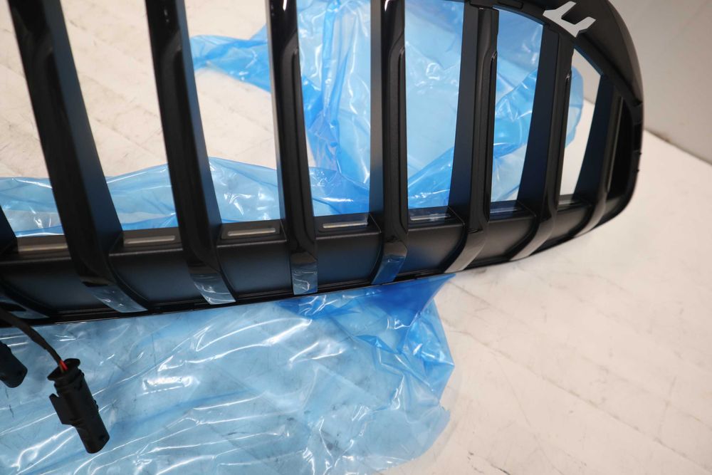 Светещи бъбреци БМВ Г20 Г21 / грилове БМВ Г20 Г21