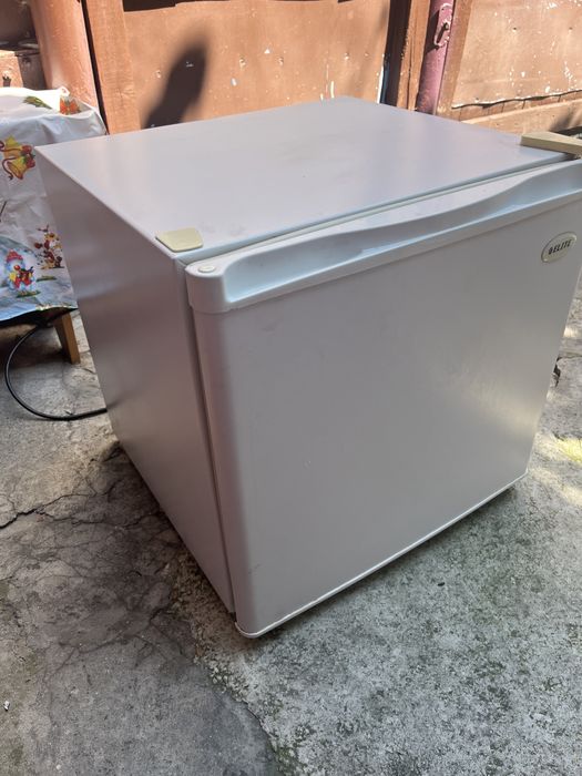 Mini frigider ELITE