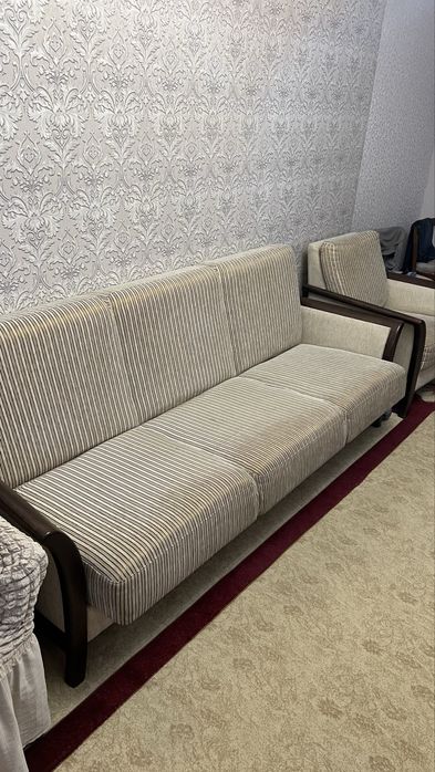 Мягкий уголок для гостинной