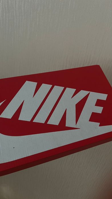 Кроссовки Nike оригинал