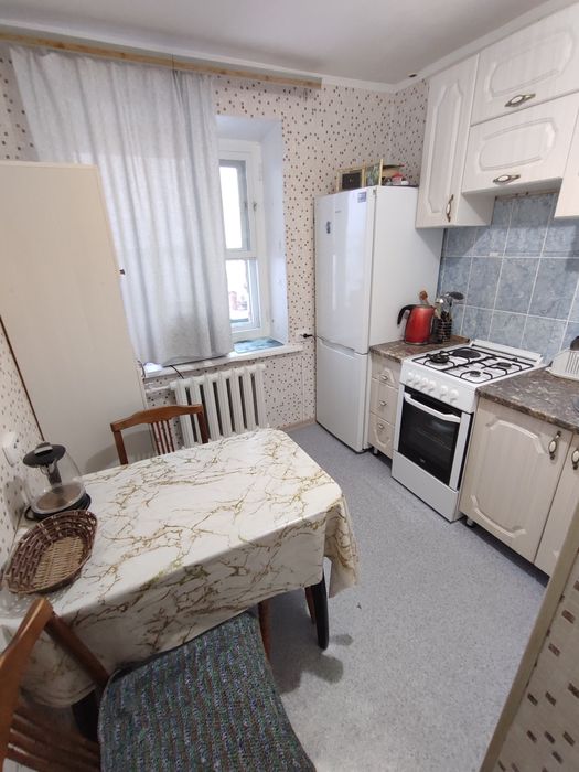 Срочно!!! Продается 3-комн (4-89, 3 эт)